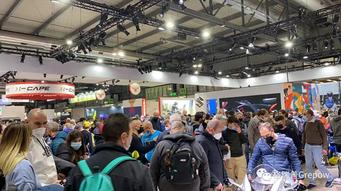 意大利EICMA雙輪車(chē)展會(huì)現(xiàn)場(chǎng)