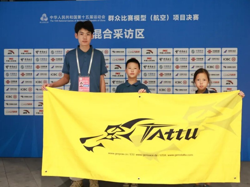 虞靖淳、虞恩寧、王世奧